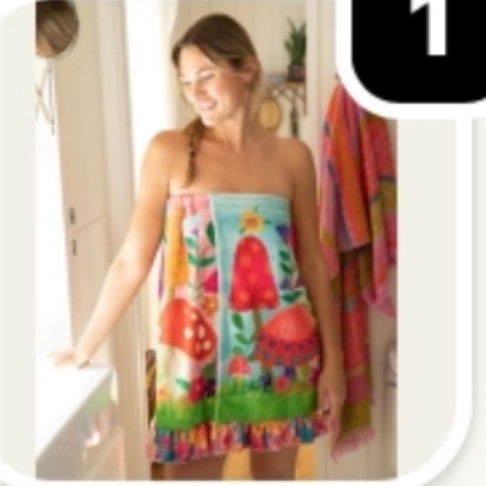 Natural Life Colorful Mushroom Towel Wrap L/XL